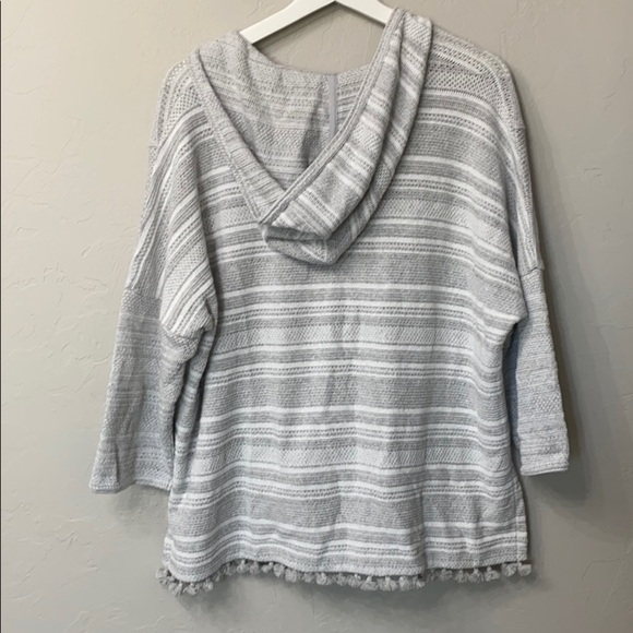 Madewell grey striped pop over sweater size M/L - Picture 9 of 14